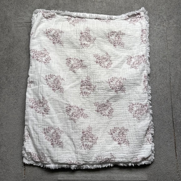 Shabby Chic Floral Pillow Shams Set of 2 Pink Rose Print Ruffle Trim Cottagecore - Picture 1 of 11